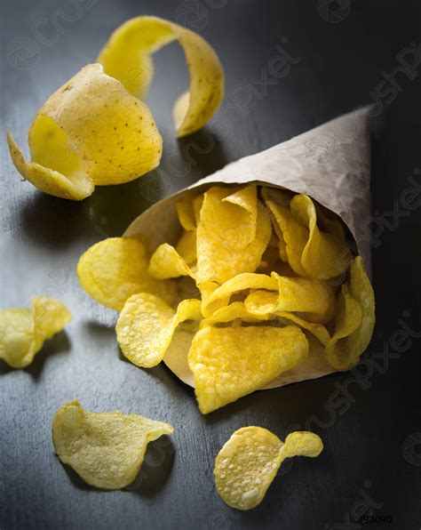 Chips and peeled potato - stock photo 93090 | Crushpixel