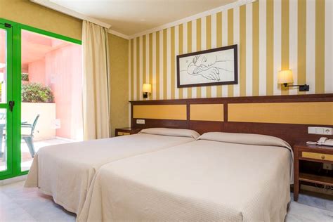 Holiday World RIWO Hotel - Benalmadena hotels | Jet2holidays