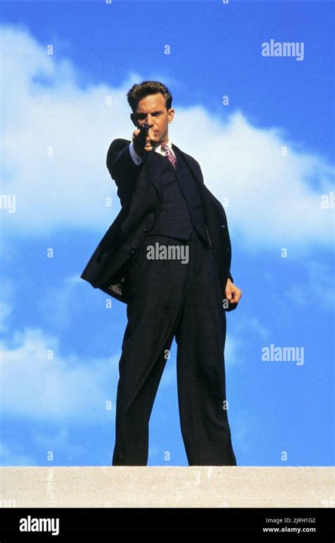 KEVIN COSTNER, THE UNTOUCHABLES, 1987 Stock Photo - Alamy