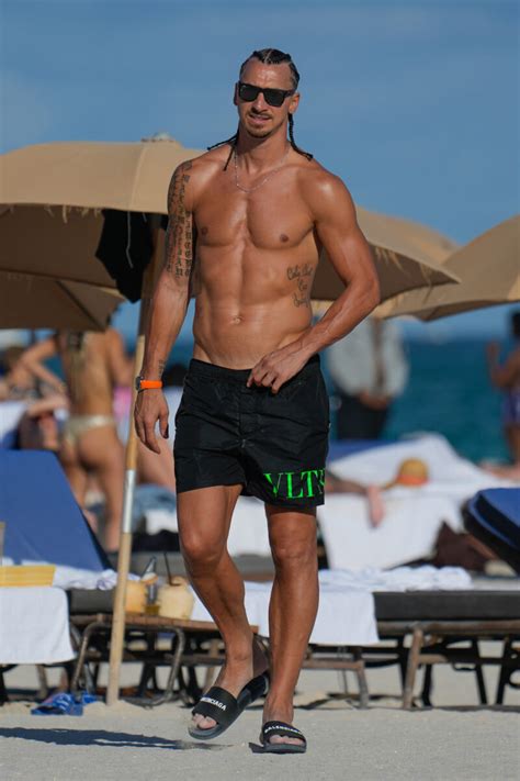 Zlatan Ibrahimovic's Latest Look Further Evidence He Refuses To Age ...