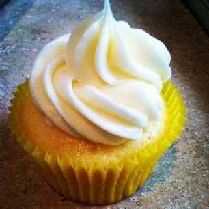 Pig & Pepper: Limoncello Cupcakes