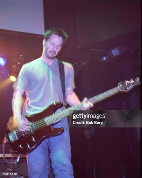 Keanu Reeves Bass Photos and Premium High Res Pictures - Getty Images