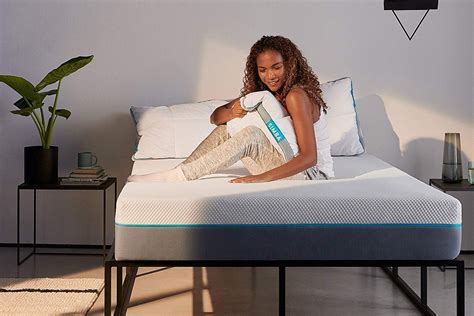 Simba Mattress Review 2021 - Is It the King of Slumber?