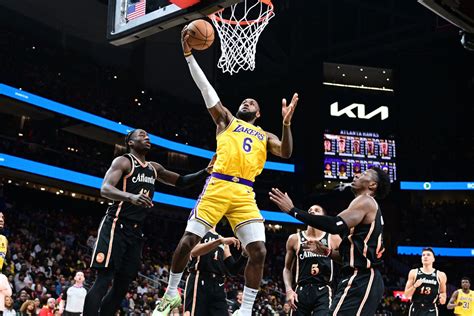 Hawks drop third straight in 130-121 loss to Lakers, LeBron - Peachtree Hoops