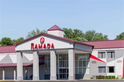 Ramada by Wyndham Henderson/Evansville | Henderson, KY Hotels