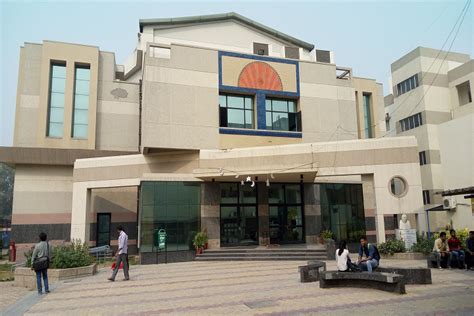 Satyawati College, Delhi: Admission, Fees, Courses, Placements, Cutoff, Ranking