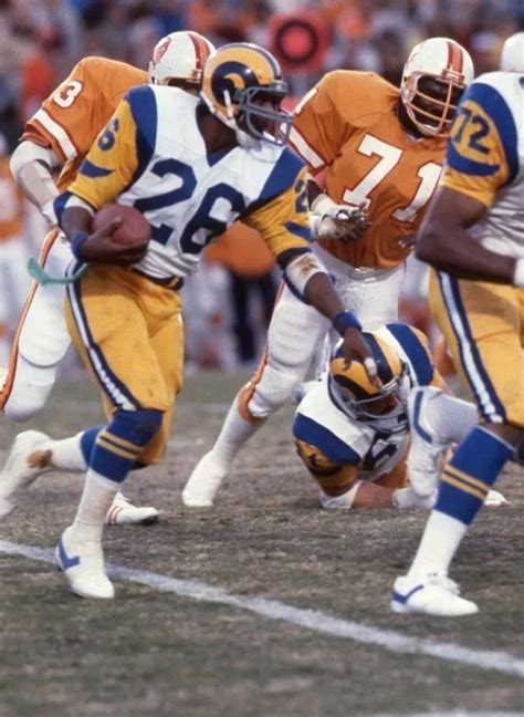 Rams RB Wendel Tyler, 1979 NFC Championship | Nfl football pictures, Nfl football players, La ...