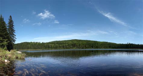 Laurentidean lake, Eastern Canada, (3643x1950) - (OC) : waterporn