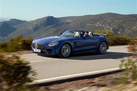 Mercedes-AMG GT R Roadster is a 577-hp, limited-run ragtop - CNET