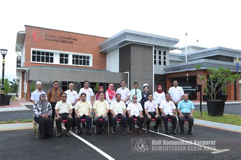 Penyerahan Klinik Kesihatan Padang Besar | Kementerian Kerja Raya