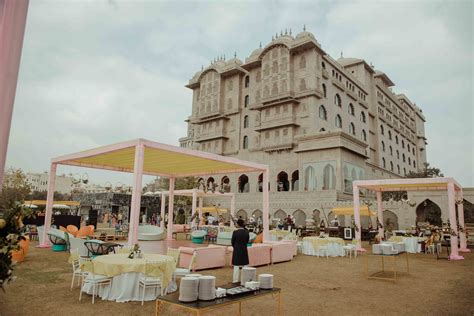 A Stunning Destination Wedding In Fairmont Jaipur