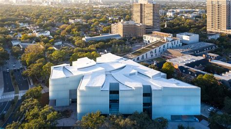 Nancy and Rich Kinder Museum Building // Steven Holl Architects - Architizer Journal