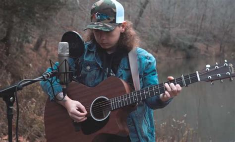 Watch A 17-Year-Old Logan Halstead Perform “Dark Black Coal” | Whiskey Riff