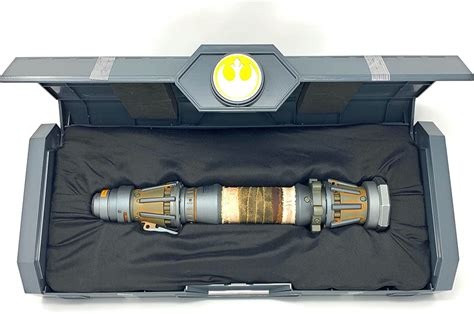 New Galaxy's Edge Rey Skywalker's Legacy Lightsaber Hilt available ...