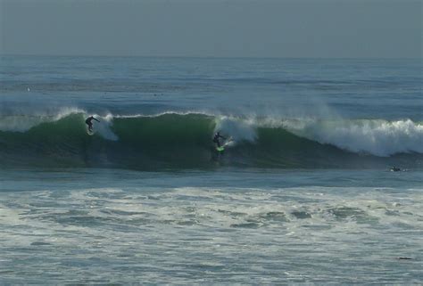 Sunset Cliffs Surf Photo by Chris Maxin | 3:11 pm 6 Jan 2012