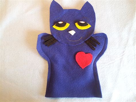 Pete cat hand Puppet - Puppets