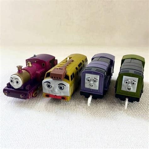 THOMAS Friends Diesel 10 Lady Splatter Dodge Magic Railroad Box PLARAIL ...