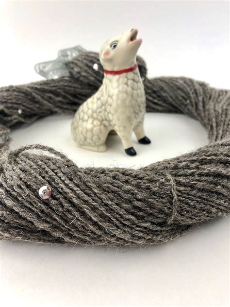 Icelandic Sheep Wool with Sequins Handspun Art Yarn 2 | Etsy