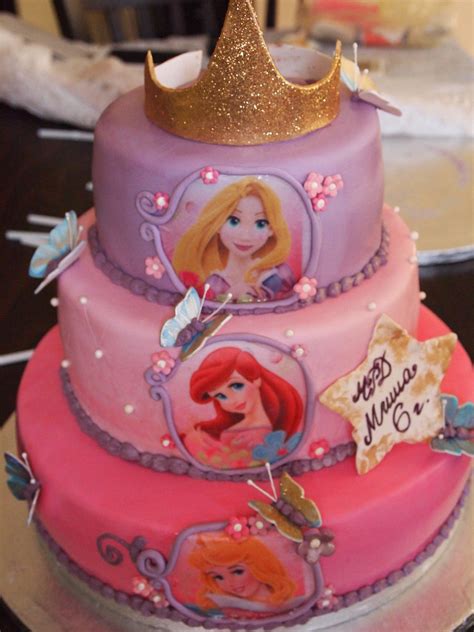 Disney Princess Cake - CakeCentral.com