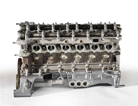 Crate Engine Royalty: A 740 HP Ferrari F50 GT V12 Engine