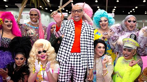 RuPaul's DragCon NYC: A Beginner's Guide to Having a Fierce Time