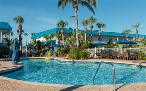 Best Western Cocoa Beach Hotel & Suites at the Cocoa Beach Pier by Best Western Cocoa Beach ...