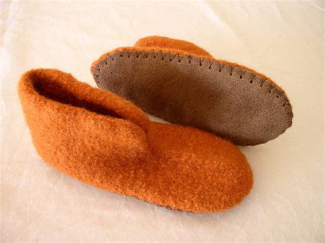 Felted slippers with leather sole | Felt