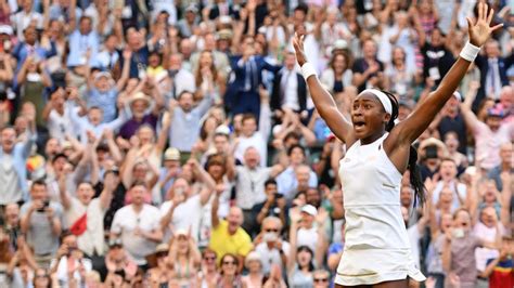 Coco Gauff defeats Venus Williams as Roger Federer, Naomi Osaka and ...