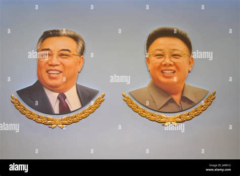 Painting of North Korean Leaders Kim Il-Sung and his sin Kim Jong-il ...