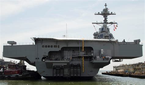 USS Gerald R. Ford CVN-78 Aircraft Carrier US Navy | Ford aircraft carrier, Aircraft carrier ...