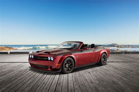 Dodge Drops the Top on the 2022 and 2023 Challenger | Edmunds