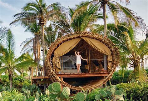 Pin de Carla Smith en Tree houses | Hermosas casas de árboles, Casa hermosa, Diseños de la casa ...