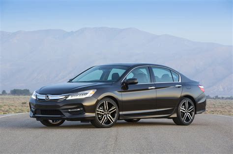 2016 Honda Accord Touring Full Specs, Features and Price | CarBuzz