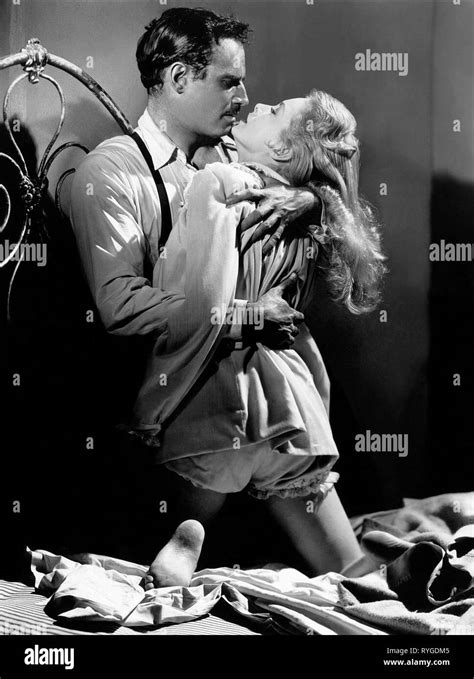 CHARLTON HESTON, JANET LEIGH, TOUCH OF EVIL, 1958 Stock Photo - Alamy