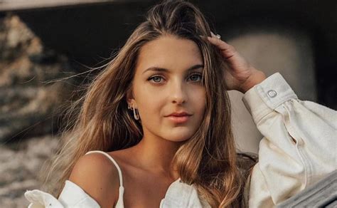 Lexi Rivera Biography: Age, Height, Weight, Net Worth and More - Inbloon