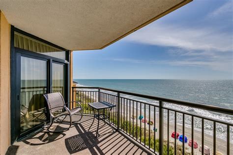 Large Oceanfront 3 bed Luxury Condo Has Waterfront and Wi-Fi - UPDATED ...