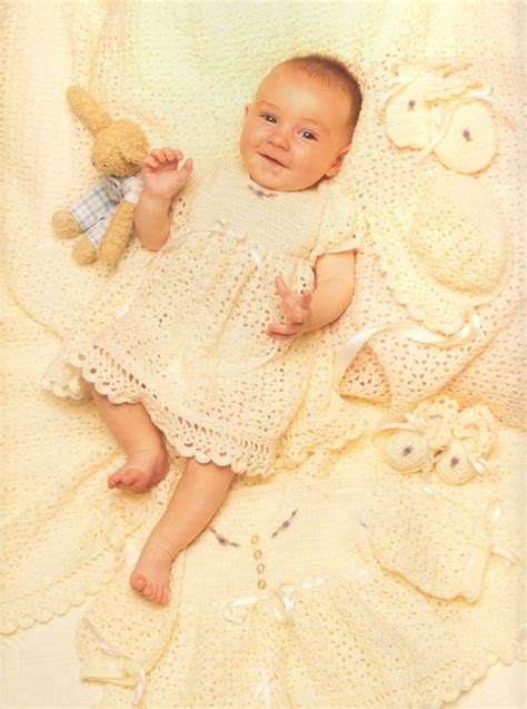 Complete Lace Crochet Baby Layette Pattern ⋆ Crochet Kingdom