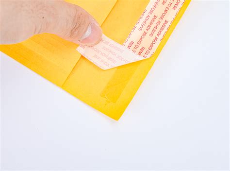 Custom Yellow Self-seal Kraft Padded Envelopes wholesale|TeamxPack