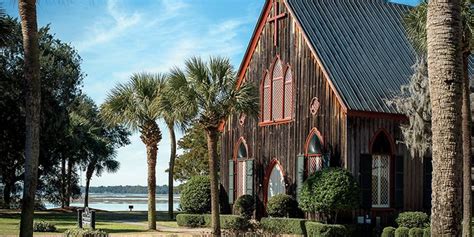 Small-Town Escapes: Bluffton, SC | Southern vacations, Southern travel, Places to visit