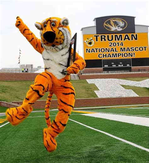 Truman the Tiger is the National Mascot Champ! #MizzouTigers #TrumanTiger | Black & Gold ...