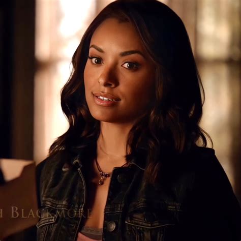 S7 Bonnie Bennett | Bonnie vampire diaries, Bonnie bennett, Bonnie bennet