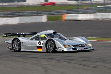 Mercedes-Benz CLR (s/n 701Y000003 - 2009 Modena Trackdays) High Resolution Image (6 of 18)