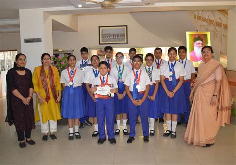 MEDALISTS OF 10M- INTERNATIONAL OLYMPIAD OF MATHEMATICS - Sacred Heart ...