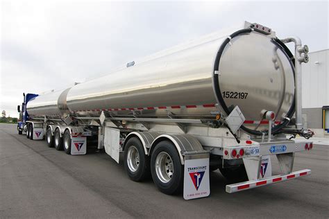 6 Things To Consider Before Hauling Hazardous Materials In Tankers ...