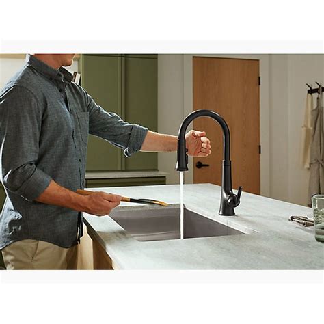 8 Smart Faucets Worth Buying | The Family Handyman