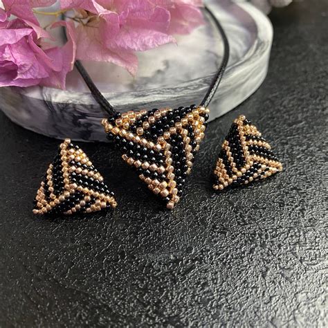 Triangle jewelry set : r/jewelrymaking