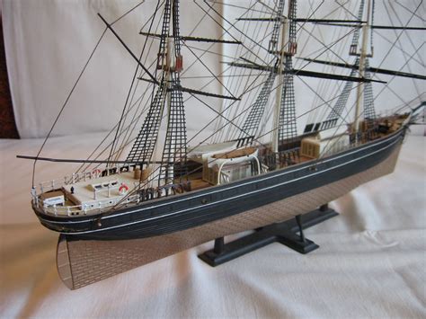 Cutty Sark ship model from Zvezda Kit 9009 | Model Kits: cars, ships, airplanes