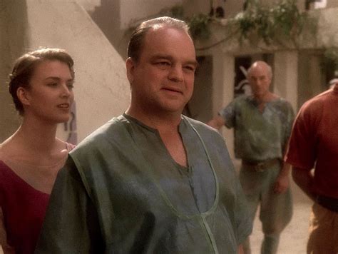 "The Inner Light" (S5:E25) Star Trek: The Next Generation Screencaps