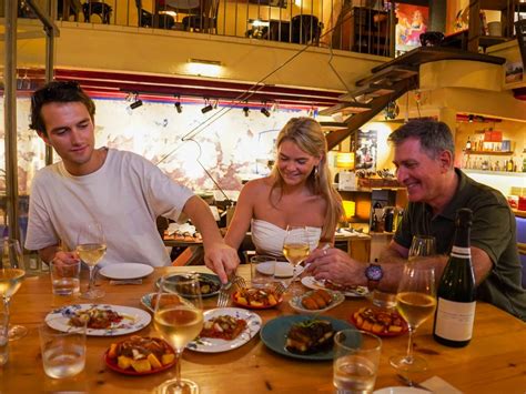 Barcelona Tapas and Wine Tour | Barcelona Local Experiences