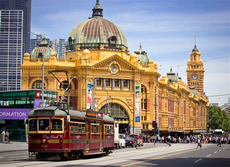 Flinders Street Station, Melbourne, Australia jigsaw puzzle in Street ...